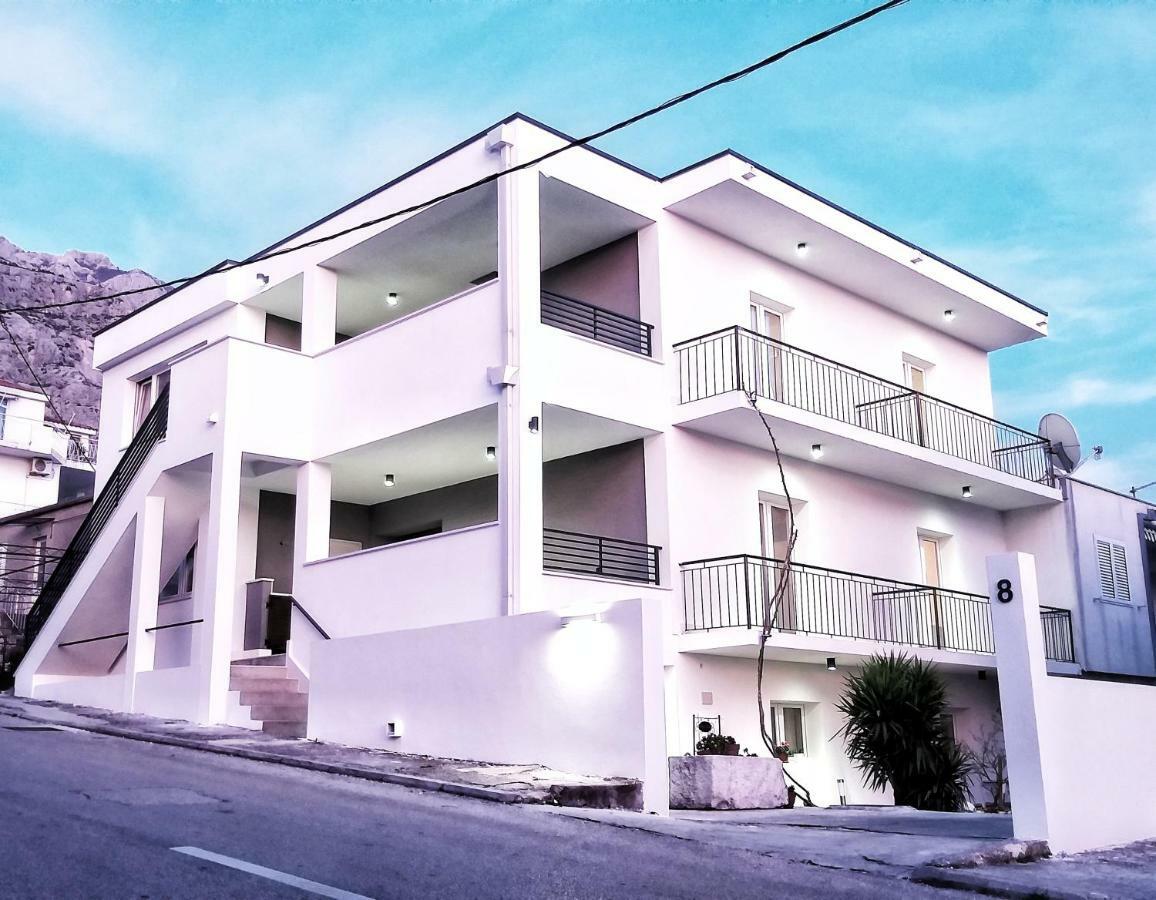 Apartman For 4 - Lovreta Makarska Luaran gambar